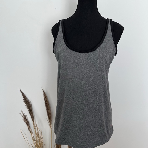 5/20$ Move ardene athletic Gray Tank Top size large - Picture 2 of 5